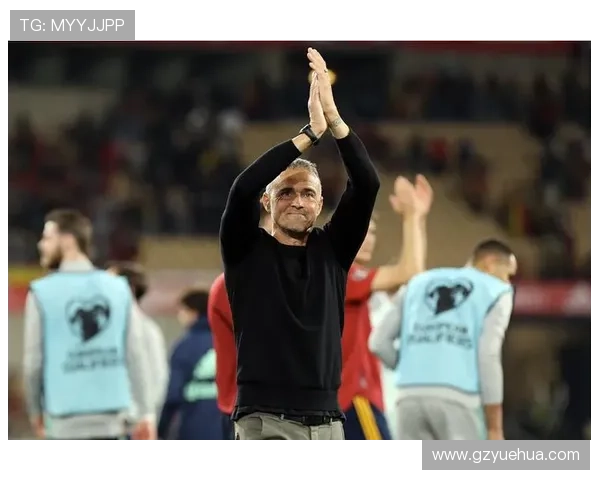 43岁英帅离任创不败纪录豪门瞄准